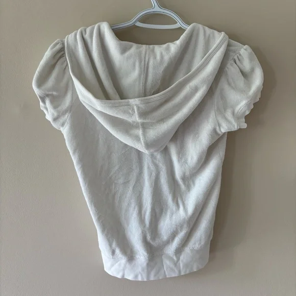 Sold - Picture 2 of 3